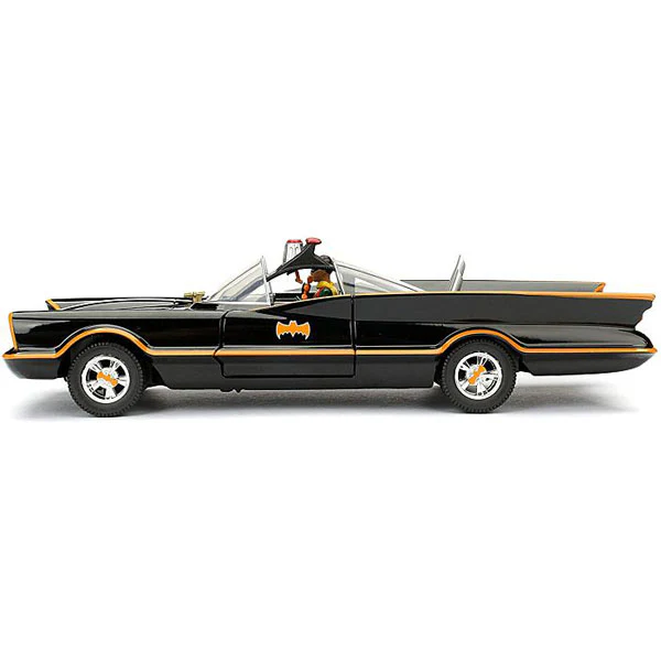 Batman (1966) - Batmobile with Batman 1:24 Scale Diecast Model Kit - Image 4