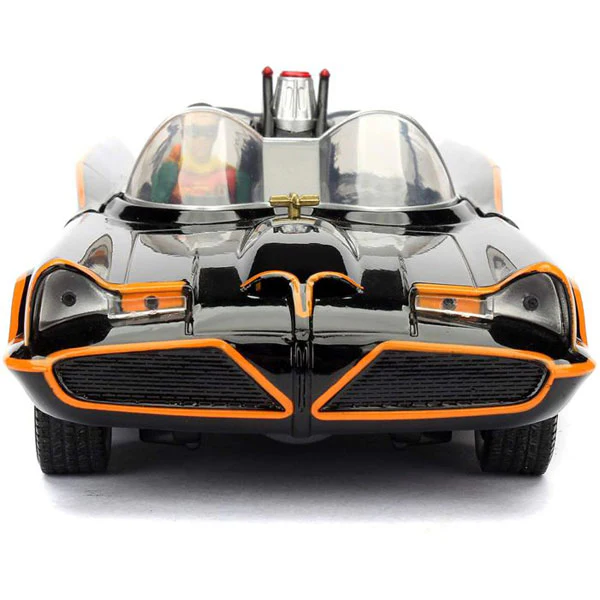 Batman (1966) - Batmobile with Batman 1:24 Scale Diecast Model Kit - Image 6