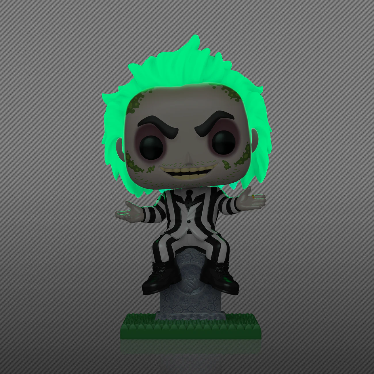 Beetlejuice - Beetlejuice on Tombstone Glow in the Dark US Exclusive Pop! Vinyl - Image 2