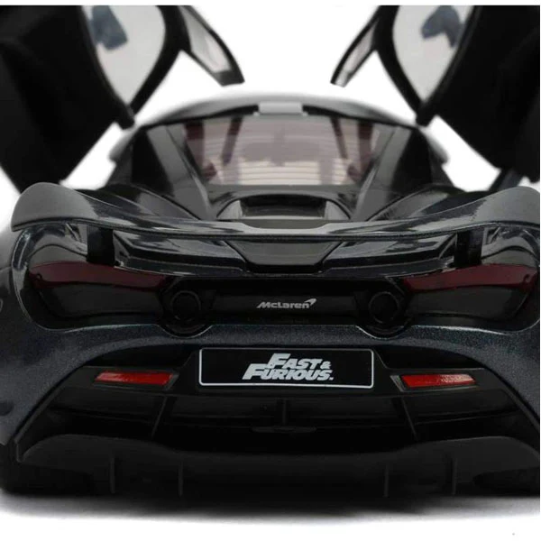 Fast & Furious Presents: Hobbs & Shaw - Shaw’s 2018 McLaren 720S 1:24 Scale Hollywood Ride - Image 7