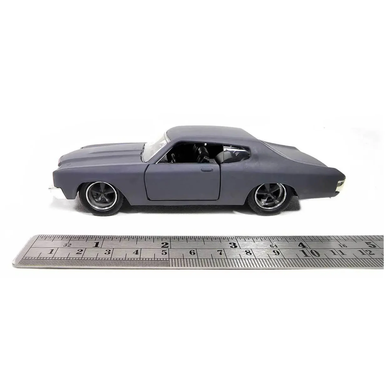 Fast and Furious - 1970 Dom's Chevrolet Chevelle SS 1:32 Scale - Image 4