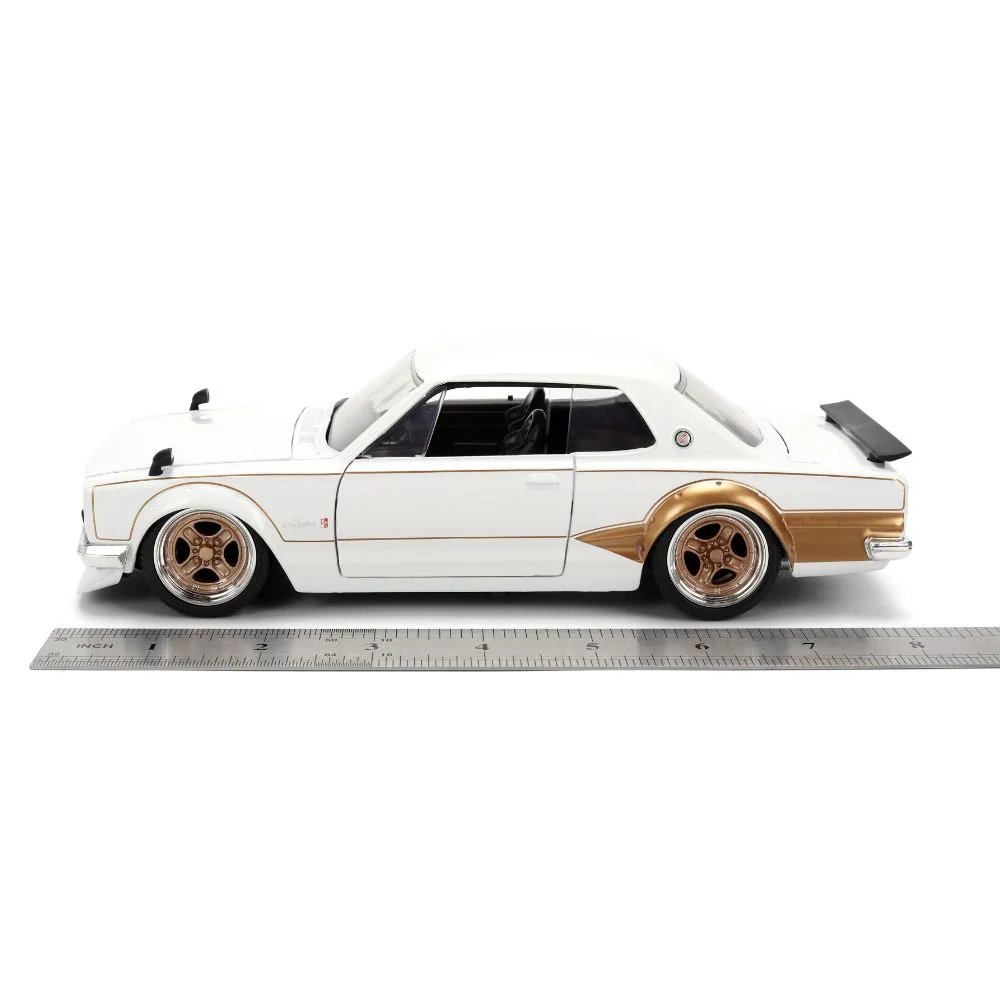 JDM Tuners - 1:24 1971 Nissan Skyline 2000 GT-R Diecast Vehicle - Image 8
