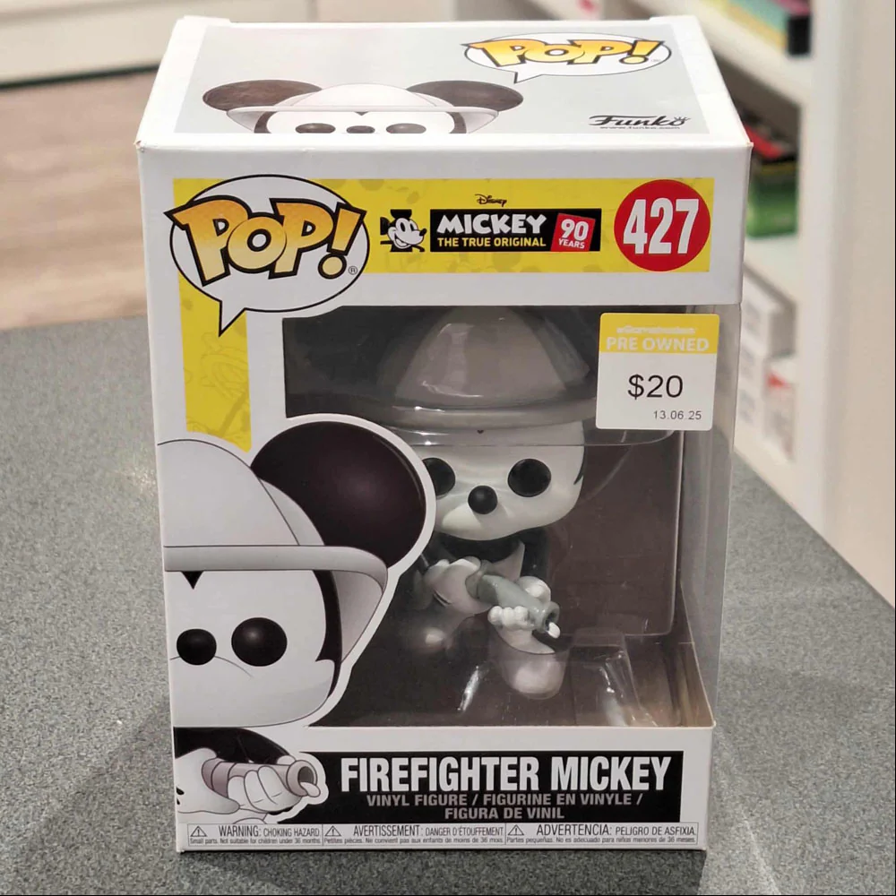Mickey Mouse - 90th Anniversary Firefighter Mickey Pop! Vinyl