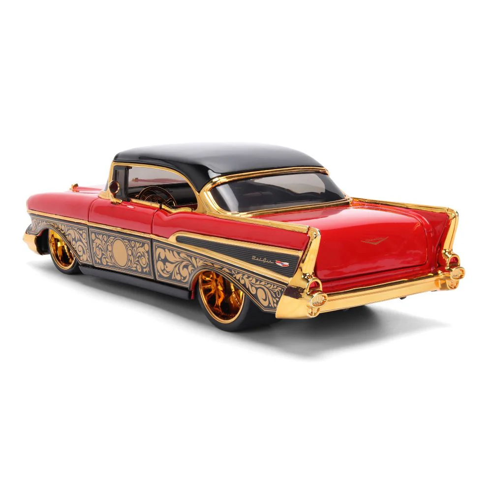 Pink Slips - 1:24 1957 BelAir (Red/Gold) Diecast Vehicle - Image 5