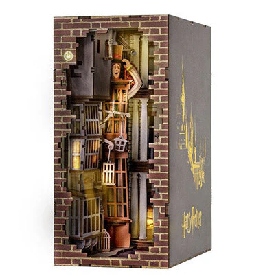 Revell Book Nook - Harry Potter: Diagon Alley - Image 2