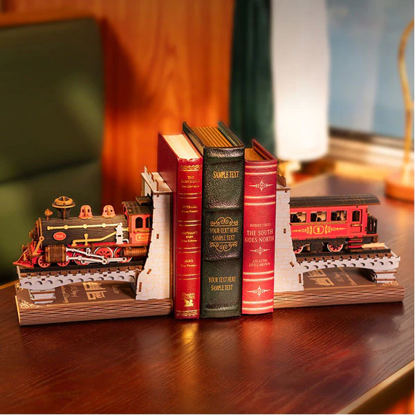 Robotime - DIY Bookends Century Train - Image 2