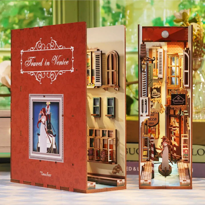 Tonecheer Travel In Venice Book Nook Wooden Model Kit - Image 2