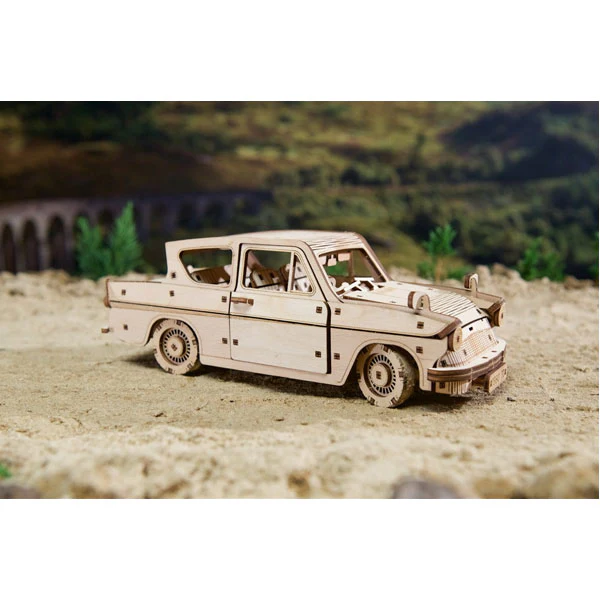 UGears Harry Potter Flying Ford Anglia - Image 14