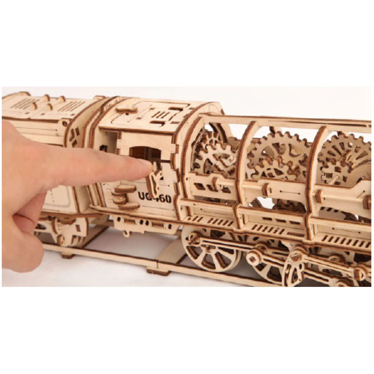 UGears 460 Steam Locomotive with Tender - Image 4