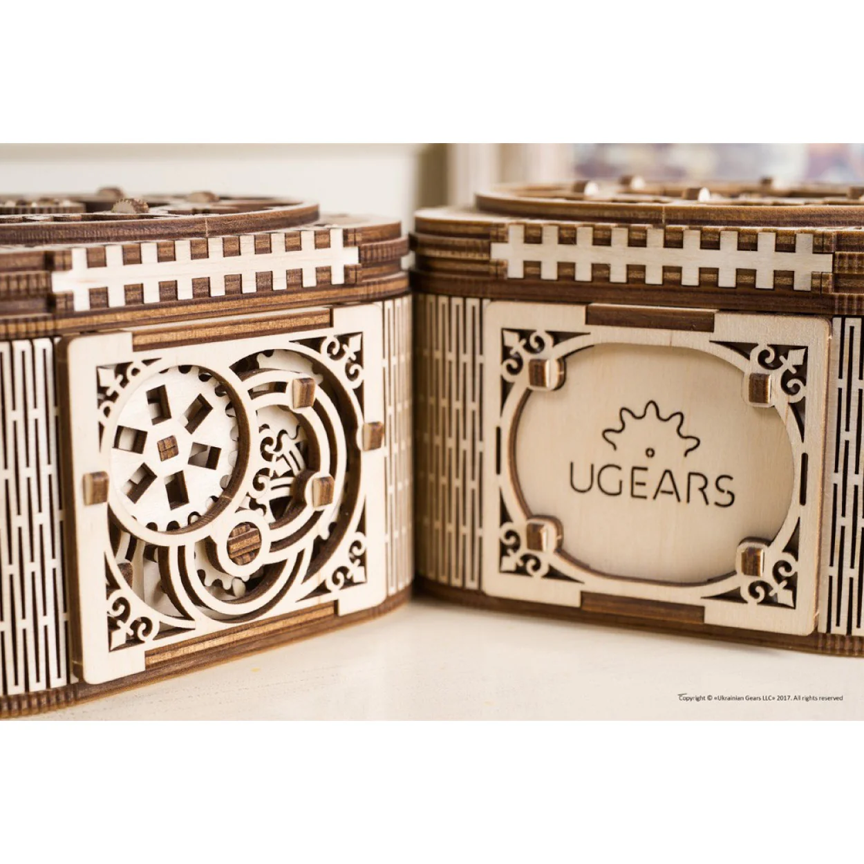 UGears Treasure Box - Image 10